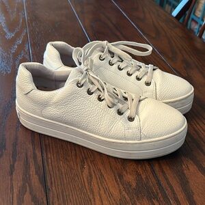 Boden Leather Platform Sneaker